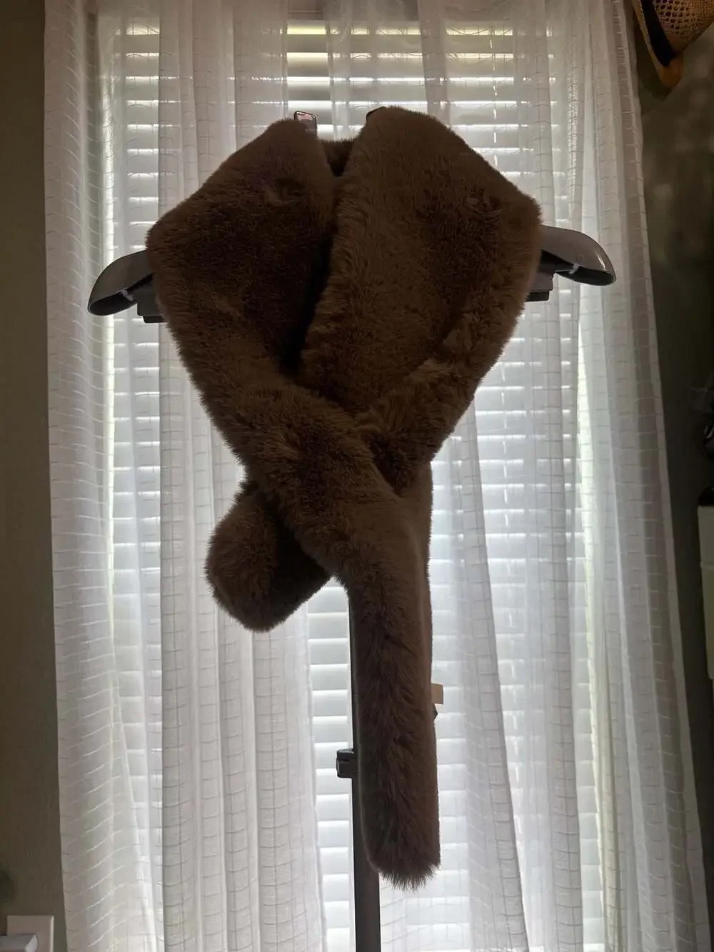 Banana Republic Brown Faux Fur Pull-Through Scarf